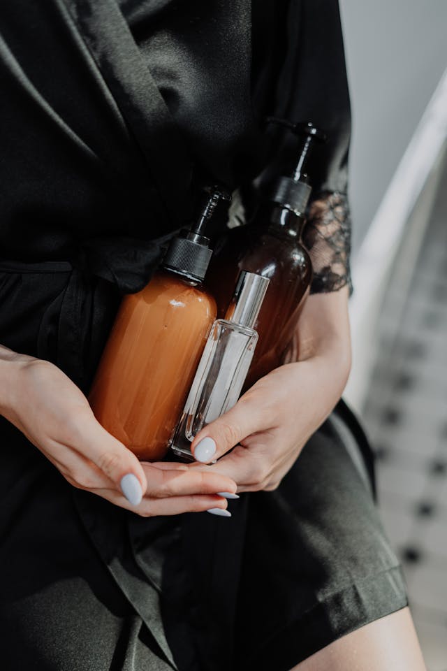 Minimal Skincare: Waarom Minder Producten Vaak Beter Werkt (De Complete Gids)